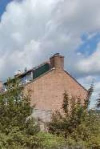 Dakopbouwen grenzend aan de achterkant